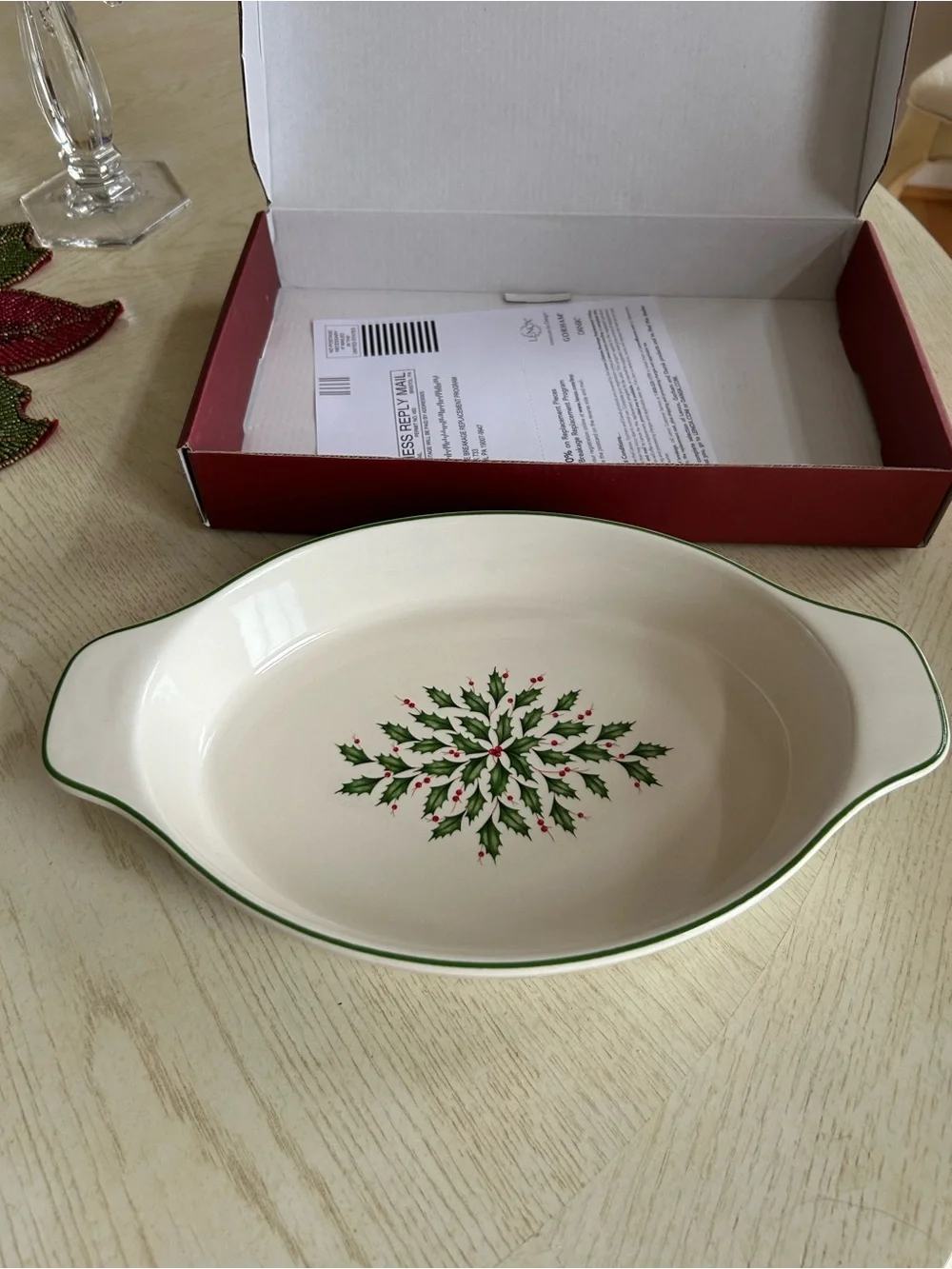 Lenox Holiday Oval Baker